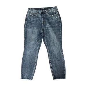 Judy Blue Skinny Fit Dark Wash Raw Hem Jeans Size 18W